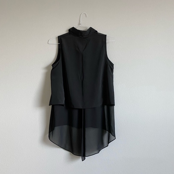 NWOT Kenneth Cole sleeveless blouse - Picture 4 of 4